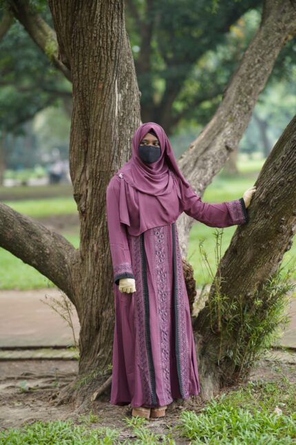 এম্ব্রয়ডারী কটি+ অরিজিনাল ডিএমসি স্টোন